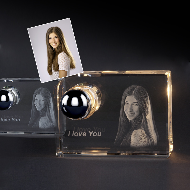 Contento 3D Glasfoto in moderner Glasleuchte